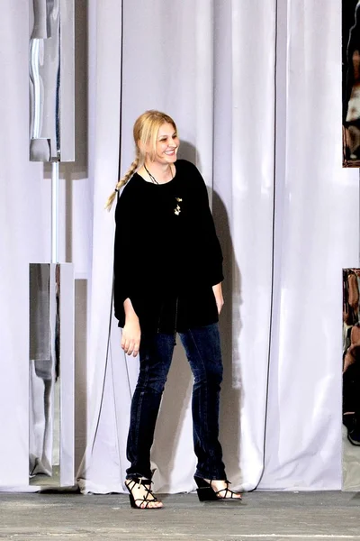 Look 35
